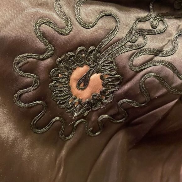 Vintage 1940’s Fur Brown and Black Fur Coat - Picture 8 of 15